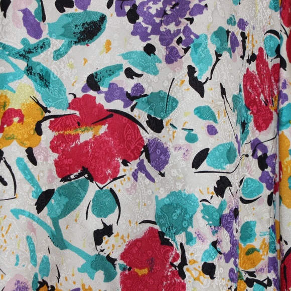 Silk Twelfth Street by Cynthia Vincent Flowy tank - Picture 4 of 6